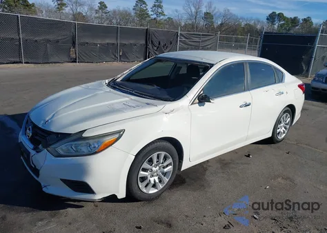 2016 Nissan Altima 2.5 S z USA, uszkodzony, nr VIN 1N4AL3AP2GC242800